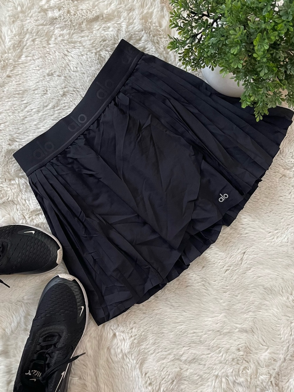 Alo Yoga Black Pleated Grand Slam Tennis Skirt S